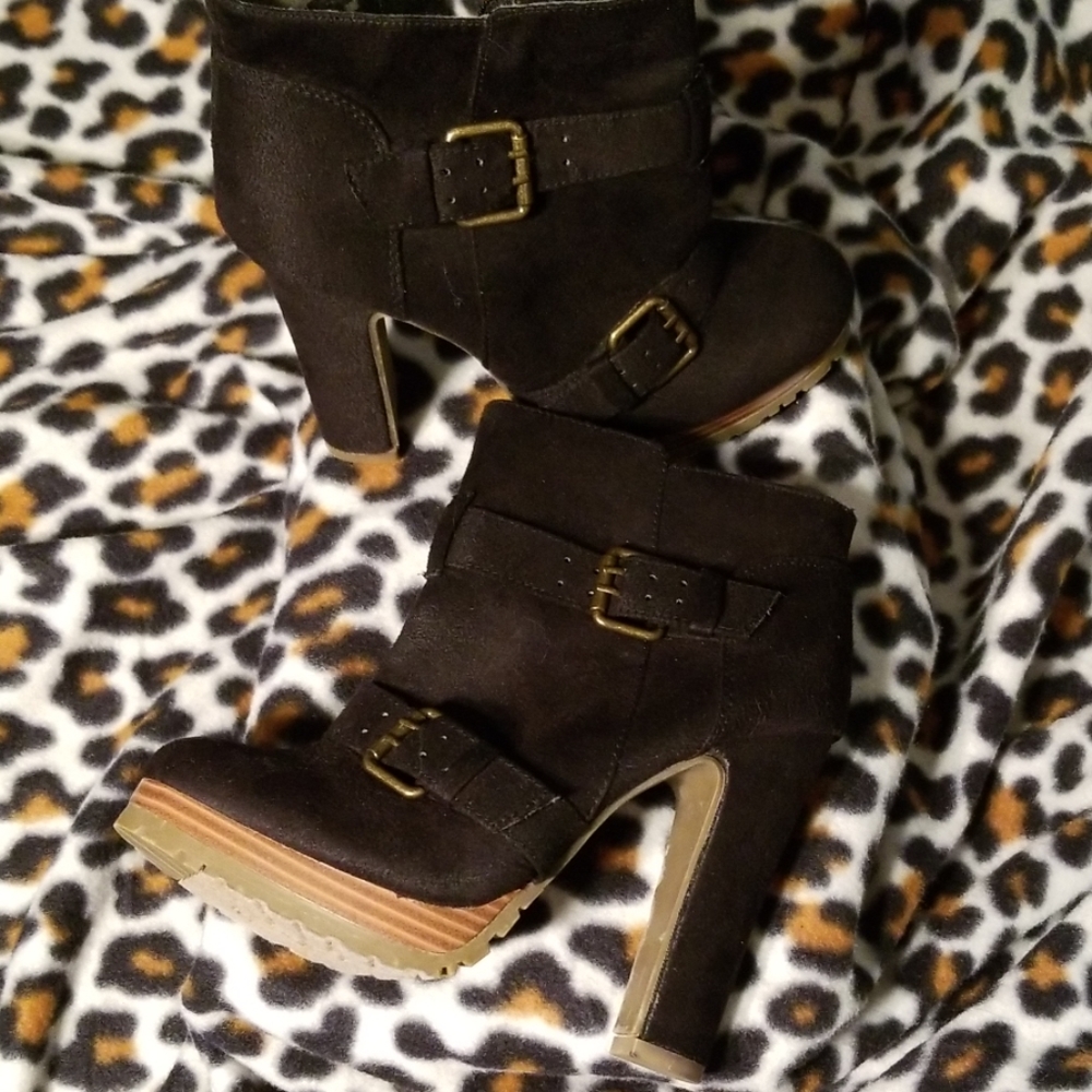 Mossimo " Black Ankle " Double Buckle Boots